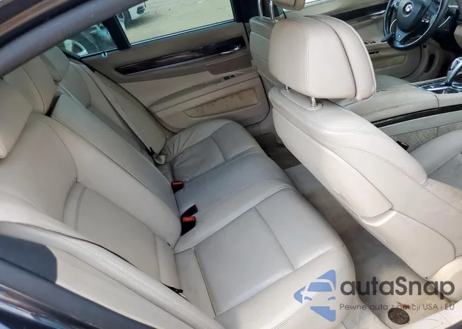 WBAYA8C51FG197795: 67327945