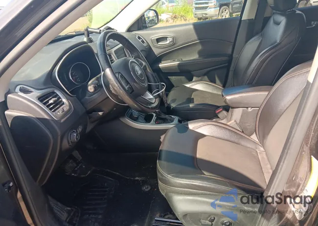 3C4NJDBB8HT628086: 67746765