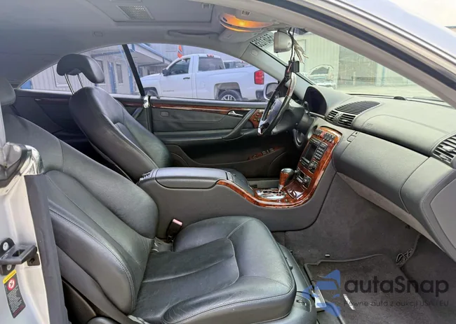 WDBPJ75J02A022095: 68228245