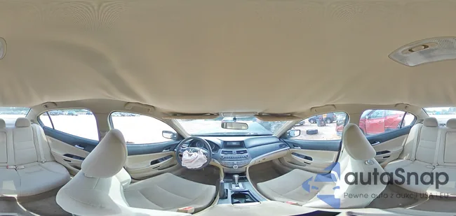 1HGCP2F38CA148774: 70604345