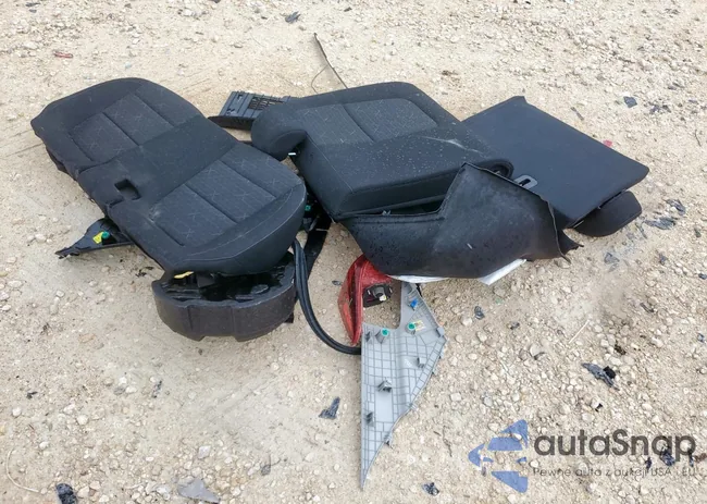 3KPA24AD8LE266305: 69537445