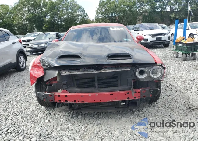 2C3CDZFJ8FH888186: 70102385