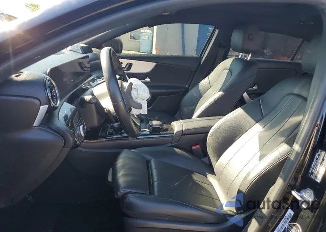 WDD3G4FBXKW026362: 69744005