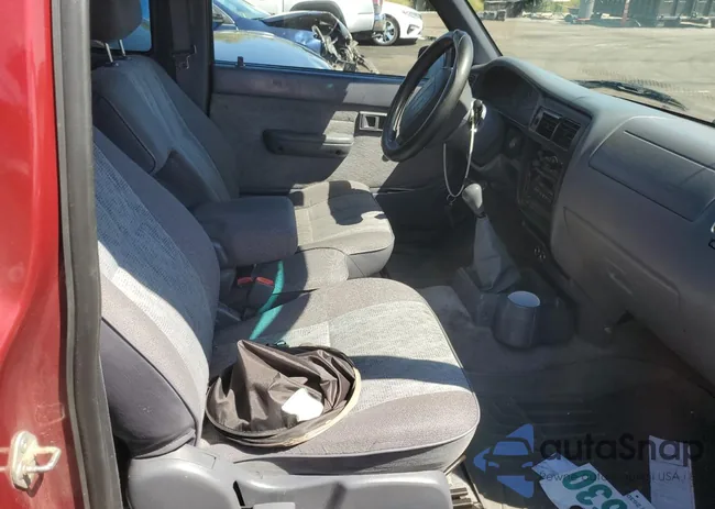 4TAVL52N6XZ501334: 67664045