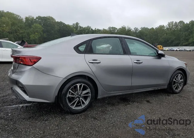 3KPF24AD1RE775246: 69538065