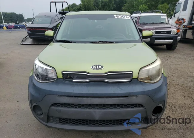 KNDJN2A22H7886018: 68138895