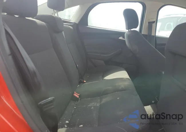 1FADP3F2XGL325051: 67604325