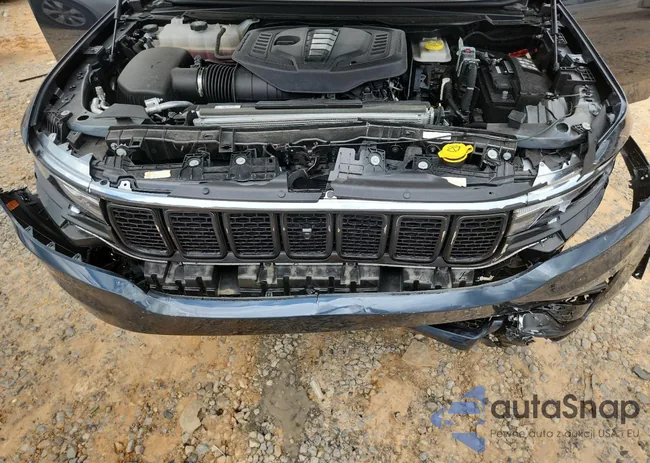 1C4SJUAP2RS142053: 69059705