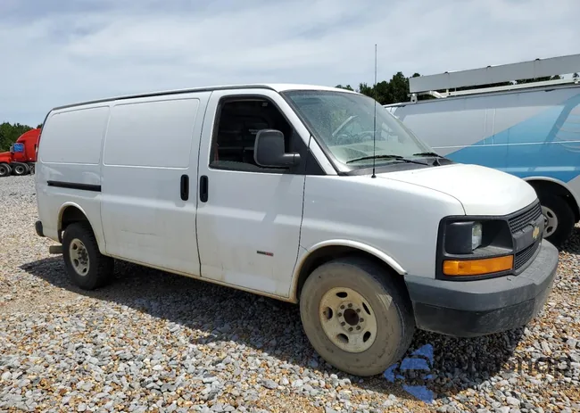 1GCWGAF11H1217932: 70450235