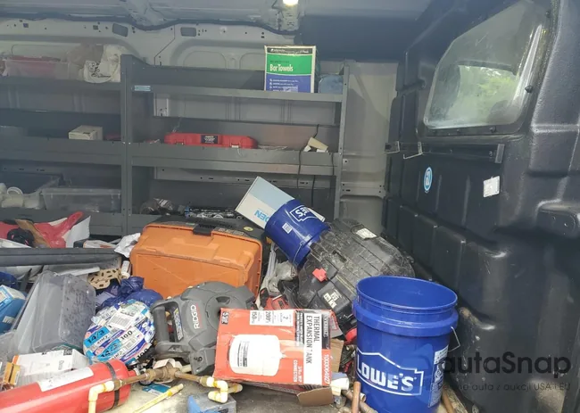 1FTYR1ZMXHKA59562: 69835005