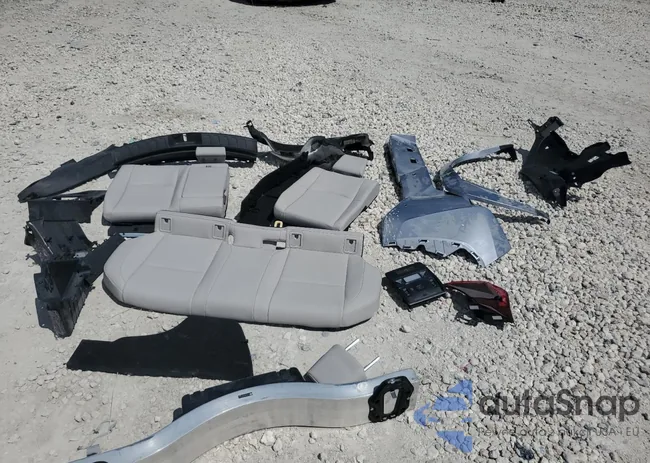 JTHYBJAH7S2022414: 68444685