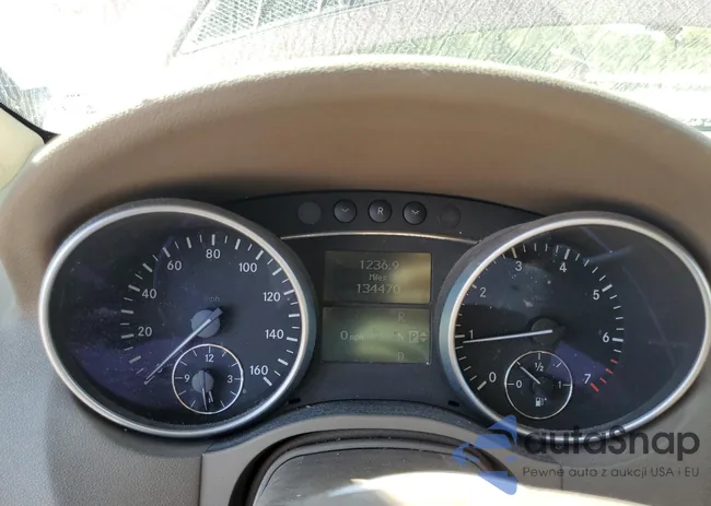 4JGBB86E78A365152: 68274465