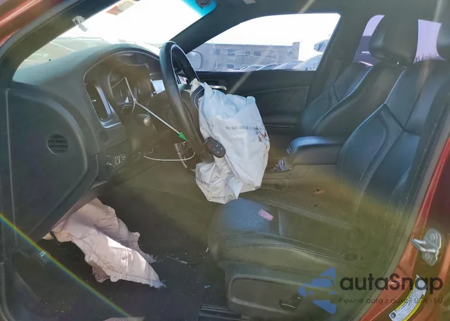 2C3CDXHGXJH284301: 68322485