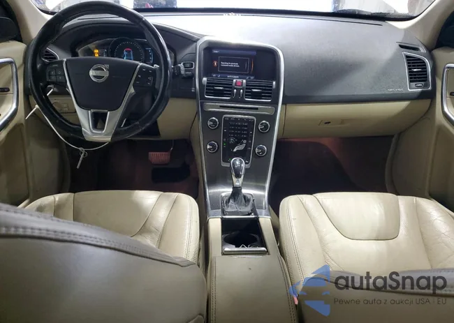 YV4902DZ3E2551799: 67396745