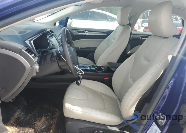 3FA6P0K97GR126504: 69791735