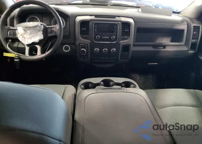 1C6RR7KG3JS179356: 67902425