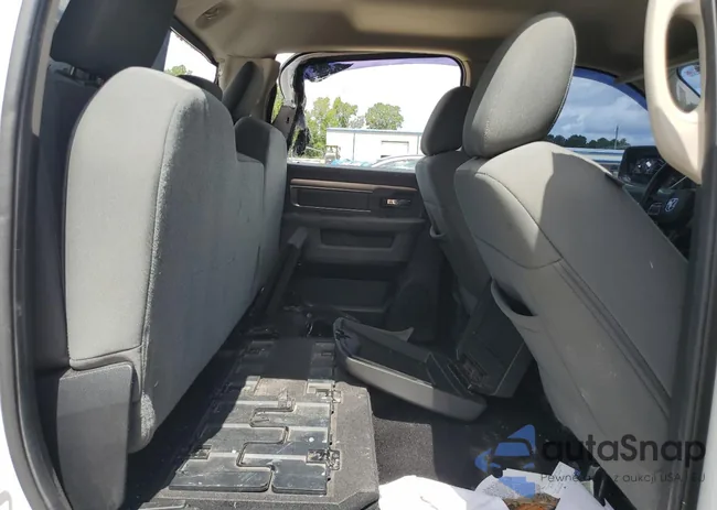 1C6RR6LM8ES319891: 64426375