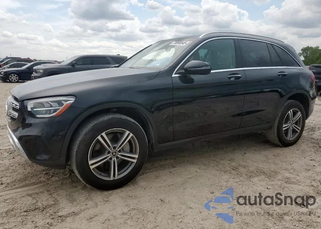 W1N0G8DB8LF765215: 70899545