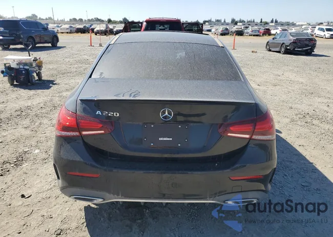 W1K3G4EB5NJ331903: 70472085