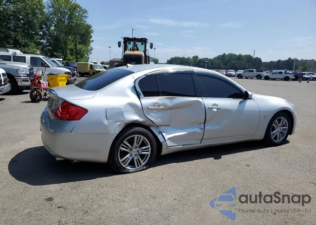 JN1CV6AR4FM521063: 68122425