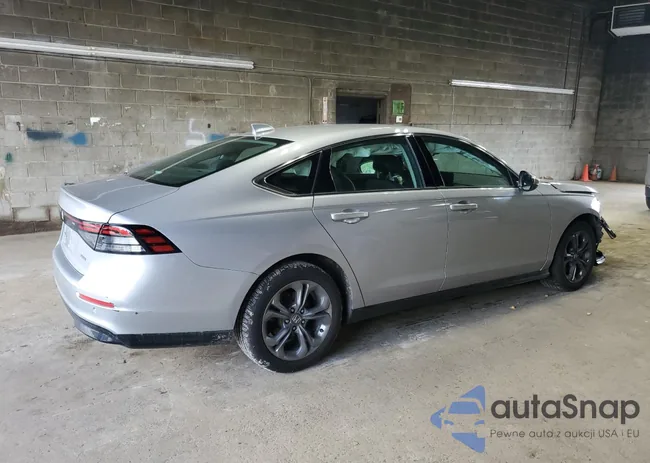 1HGCY2F63PA050992: 65358775