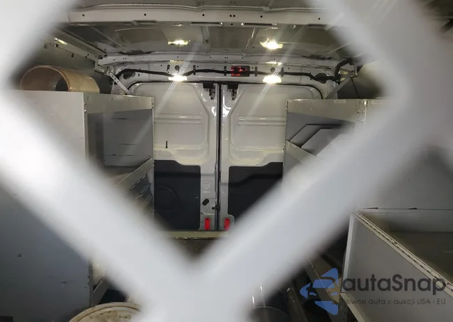 1FTYR1ZM9HKB06256: 69029455