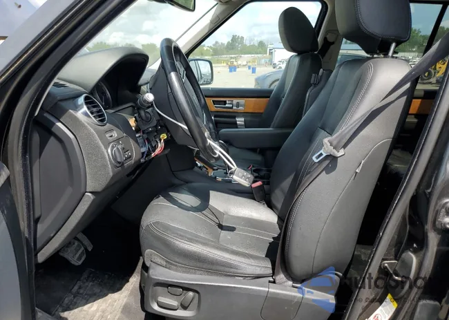 SALAG2D44DA666389: 68932215