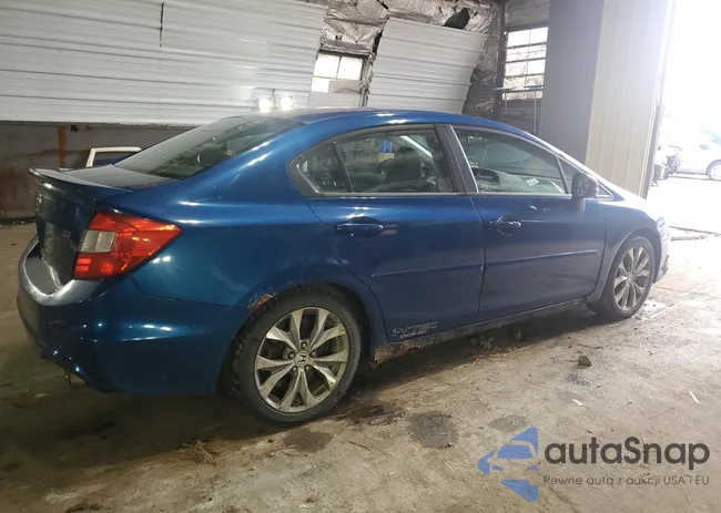 2HGFB6E51CH704740: 70529605