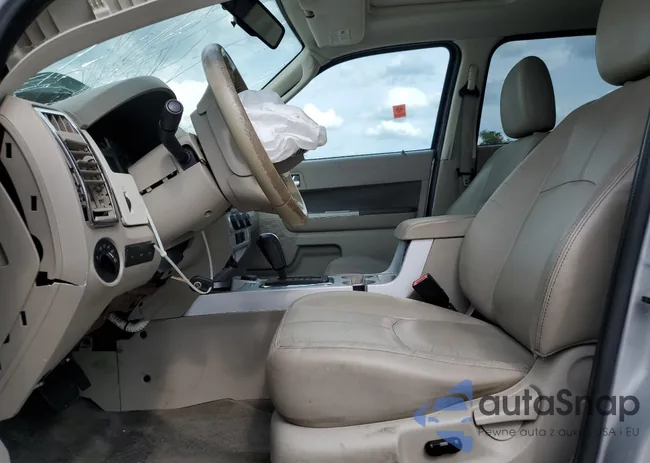 4M2CU39389KJ10015: 67300325