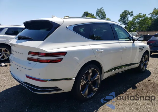 KMUHCESB5SU290718: 70143845