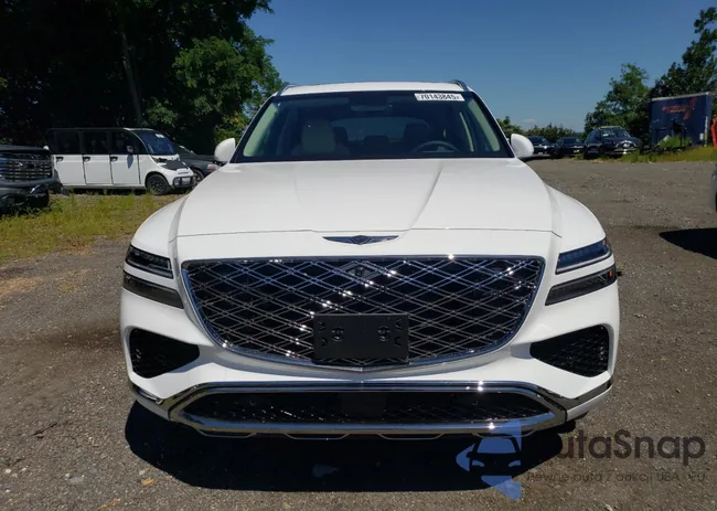 KMUHCESB5SU290718: 70143845