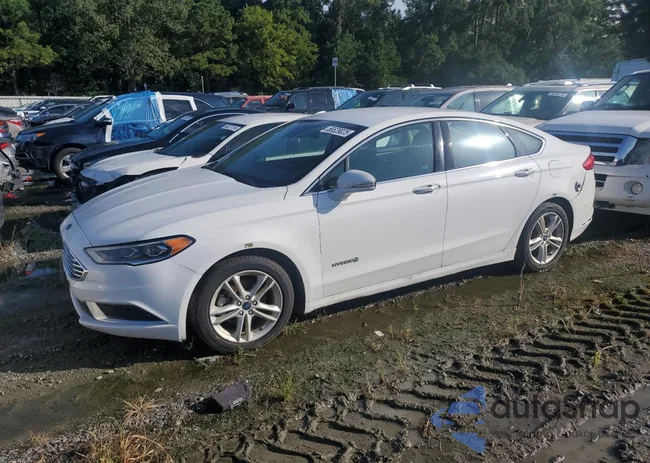 3FA6P0LU9JR118821: 56529025