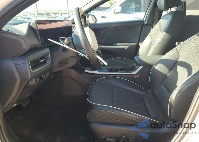 3KPFW4DE1SE052401: 68558085