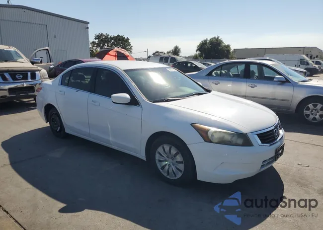 1HGCP26389A061370: 68337235