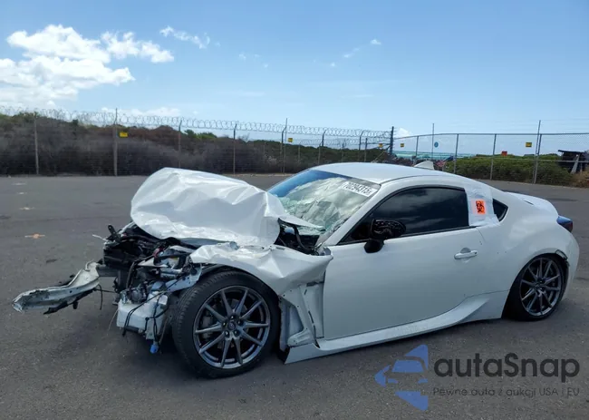 JF1ZDBC13N8702520: 70395285