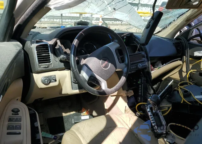 1GKLRMED0AJ111458: 70127155