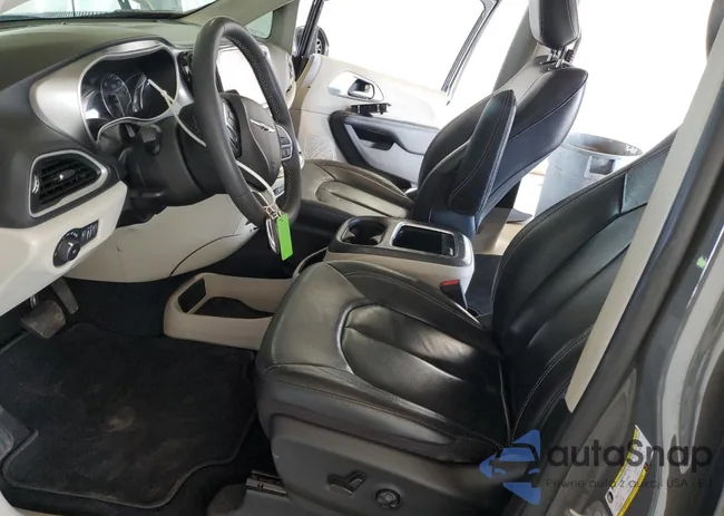 2C4RC1BG2NR139221: 70135785