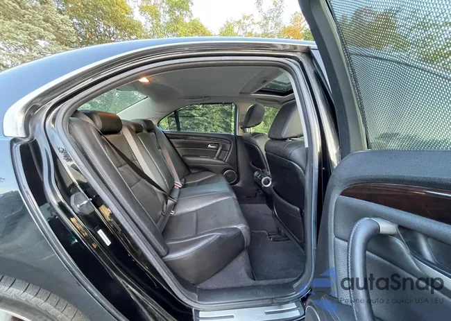 JH4KB2F65CC000202: 68400545