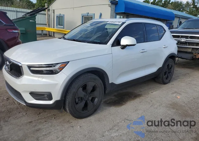 YV4162UK7M2570949: 69848175