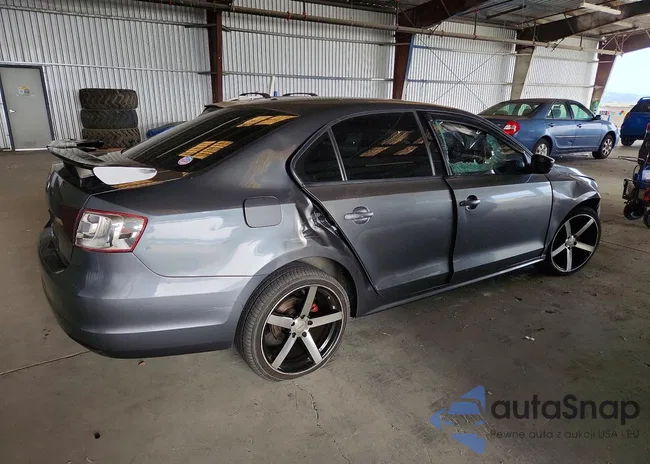3VW2K7AJ1DM290493: 64159716