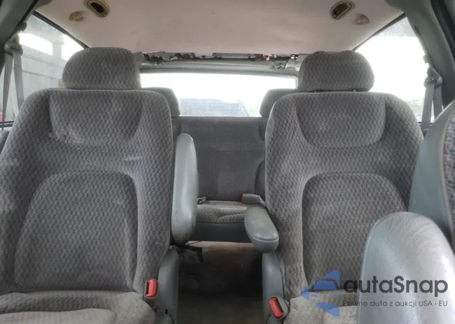 1B4GP44GXYB639573: 64865573