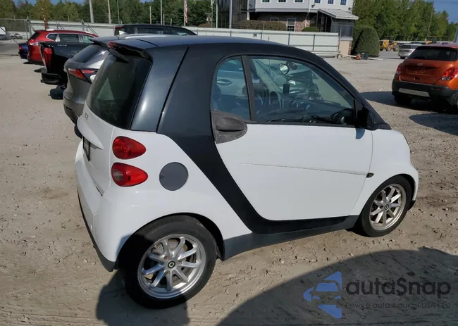 WMEEJ31X48K195599: 71595104