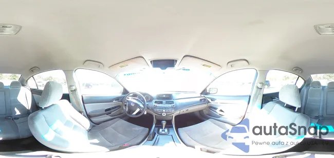 1HGCP2F31AA084834: 70489334