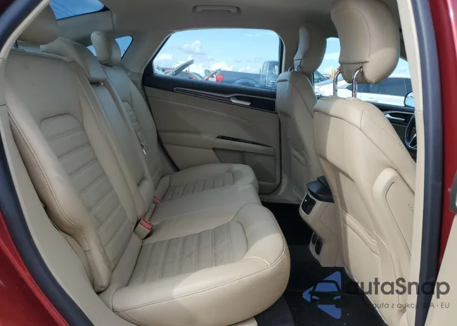 3FA6P0LU6DR356730: 73340084