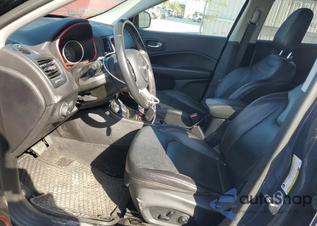 3C4NJDDB7JT366872: 71728874