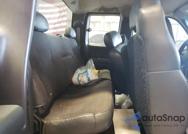 2GCEC19W811335152: 71494404