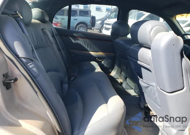 1G4CU521XV4617258: 70353174