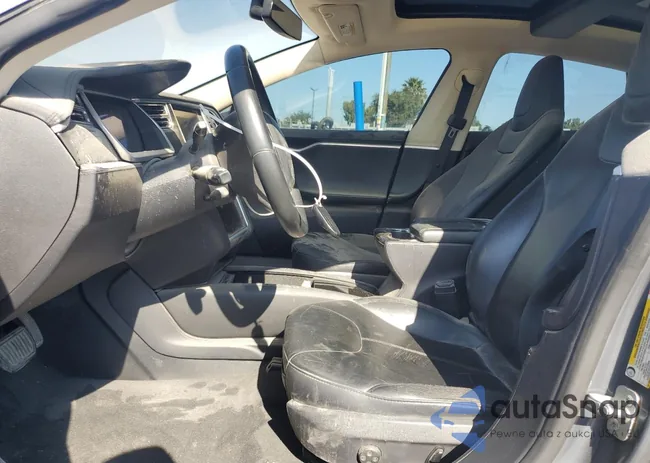 5YJSA1CG9DFP09733: 71574474