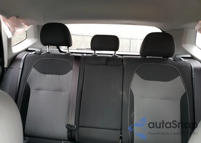 3VV5X7B27RM072768: 72606064