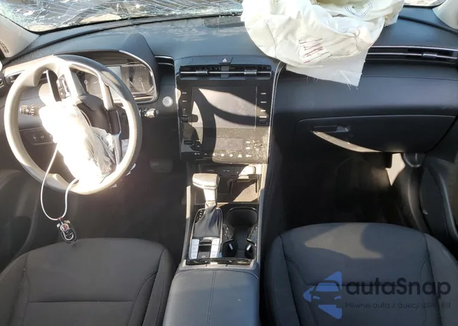 KM8JB3DE1RU297853: 70927404